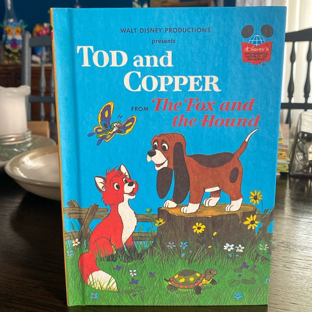Walt Disney's Wonderful World of Reading Bookclub Edition Tod and Copper